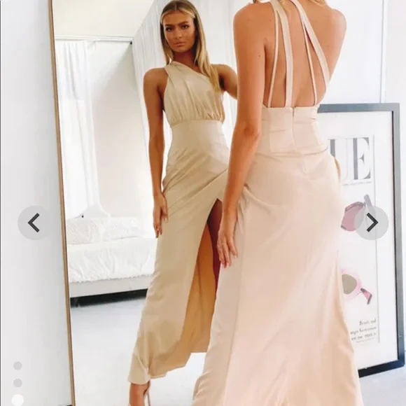 bridesmaid chiffon dress Red Keyhole Neck Chiffon Cutout Back Slit A-line Bridesmaid Dress